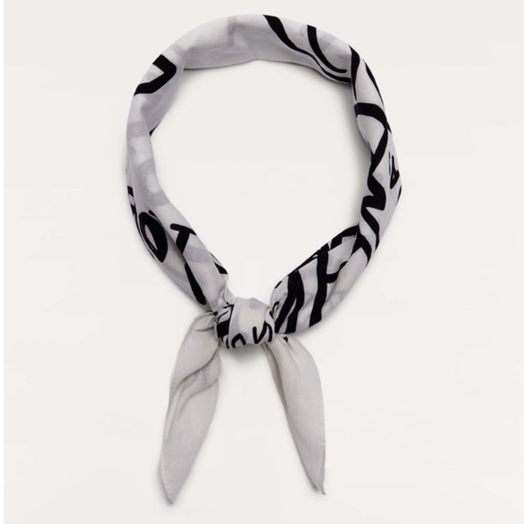 Graffiti Print Black and White Square Bandana - Picture 3 of 6